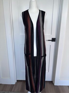 Sleeveless Striped Long Knit Vest in Black, Brown & Purple